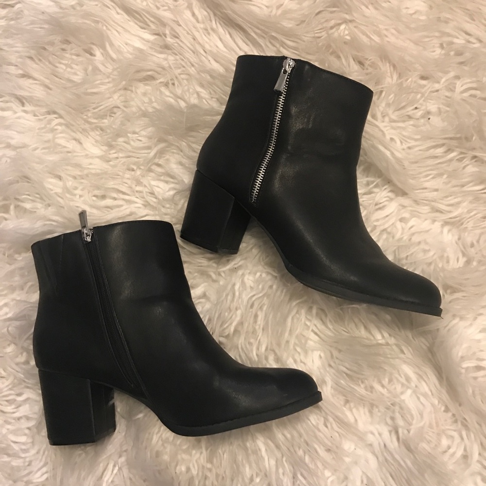 Torrid boots size 11 Wide width